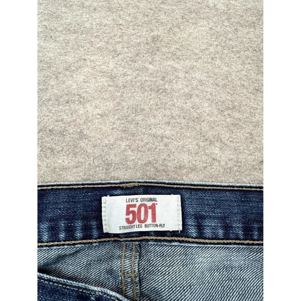Levis 501 Original Straight Jeans Men 36x34 Blue Whiskering Denim Button Fly
